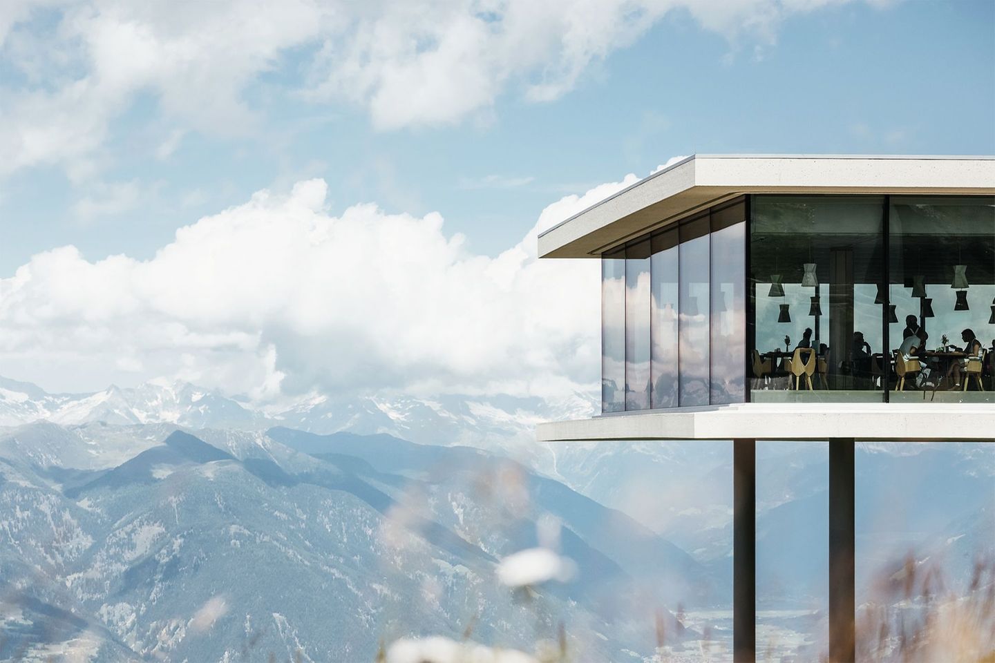 AlpiNN - Food Space & Restaurant