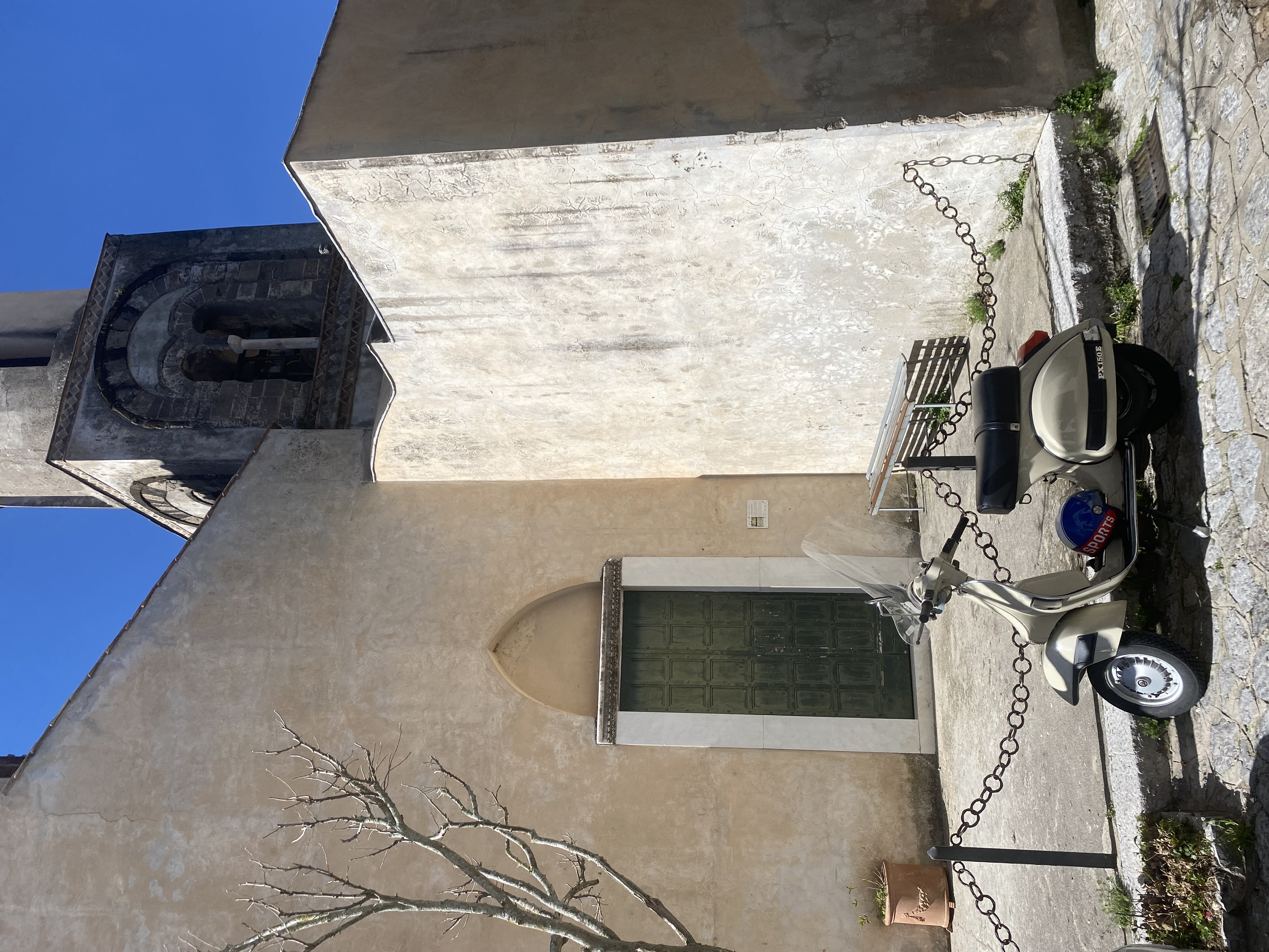 Vespa Ride along the Amalfi Coast