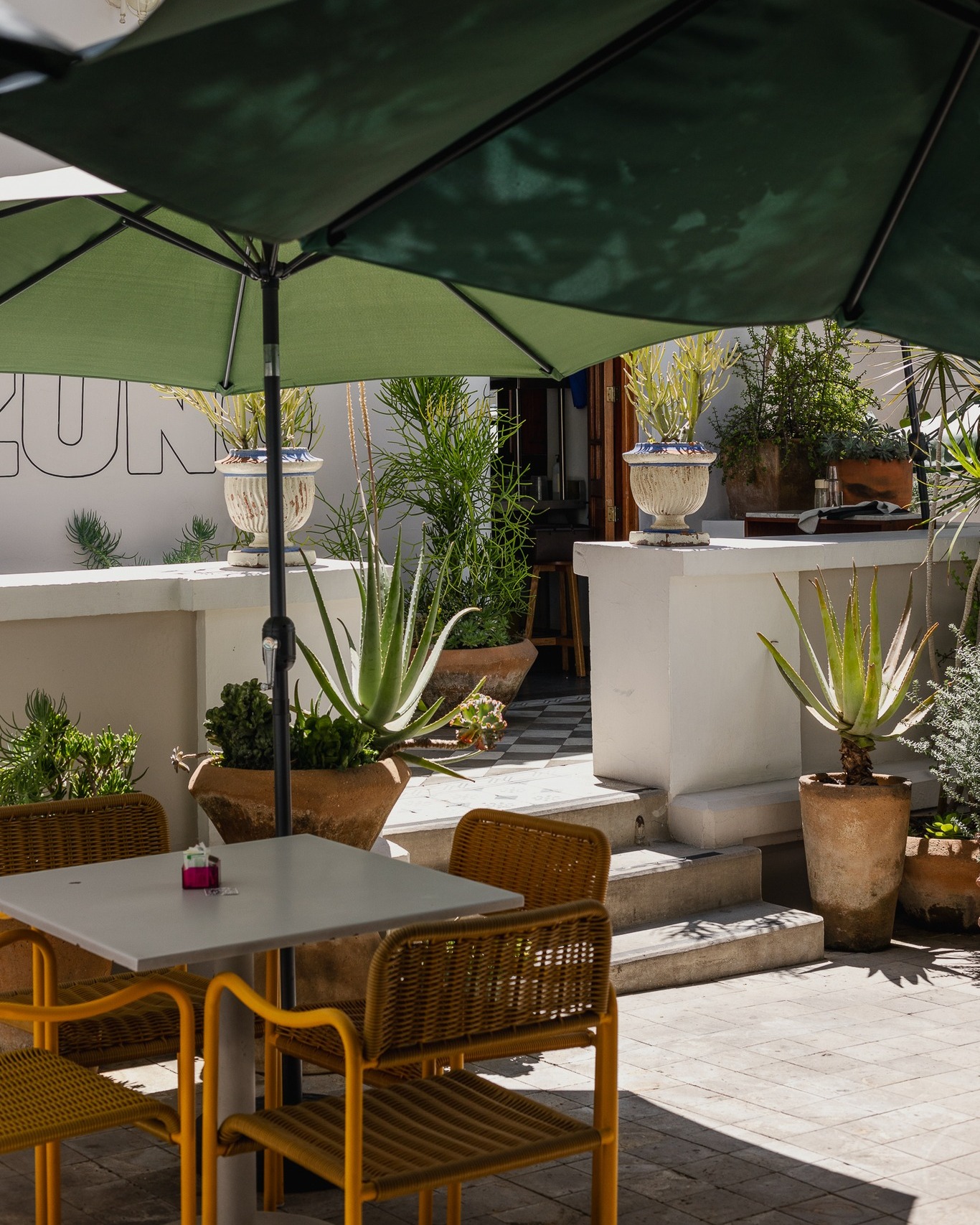 Zuno Cafe