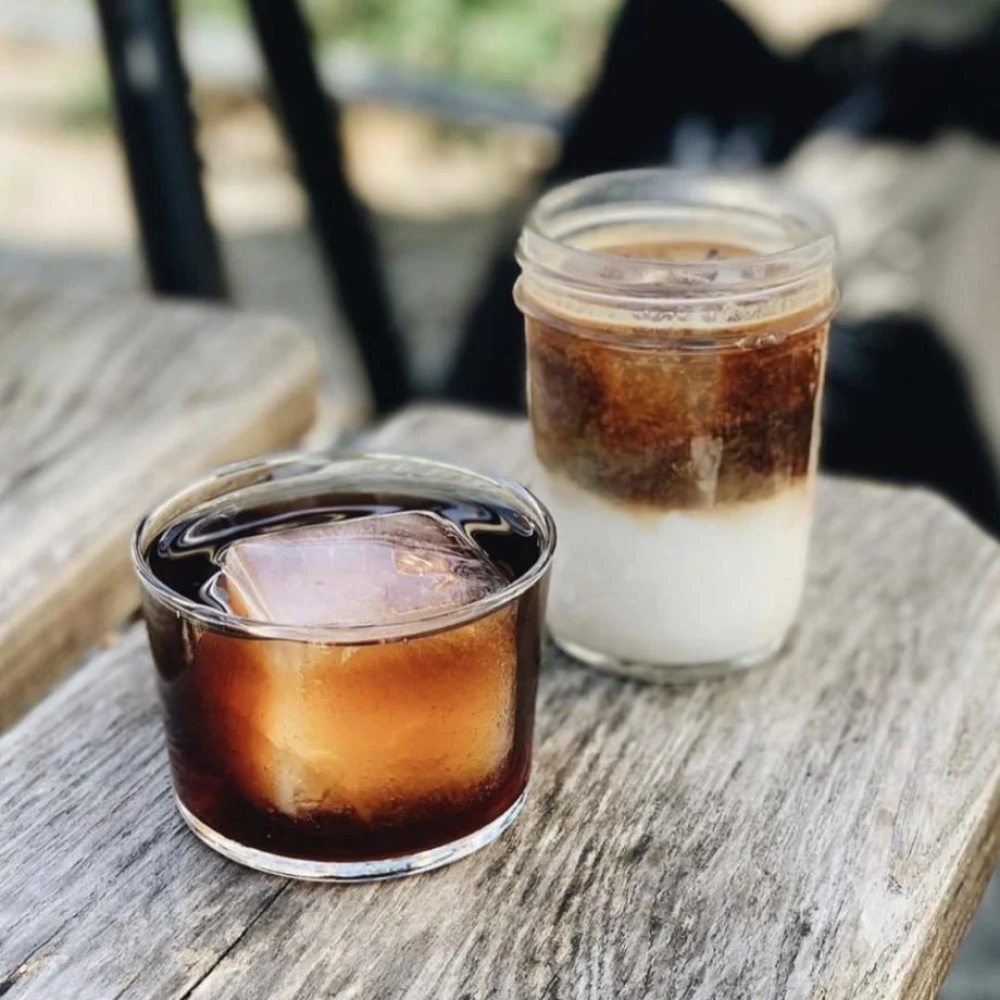 THE BARN Café