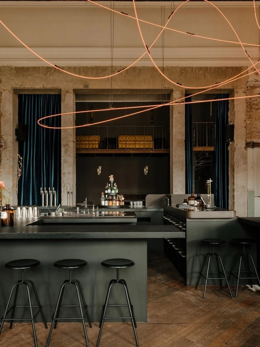 KINK Bar & Restaurant