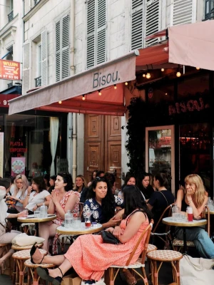 Bisou.
