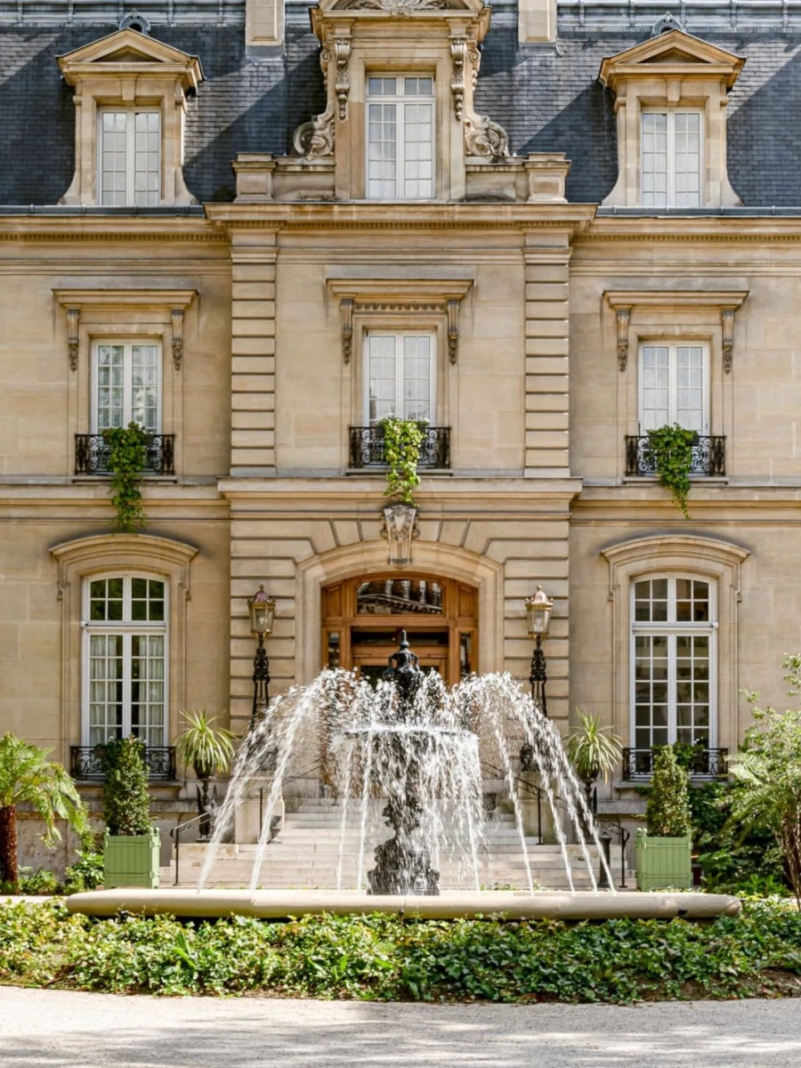 Saint James Paris