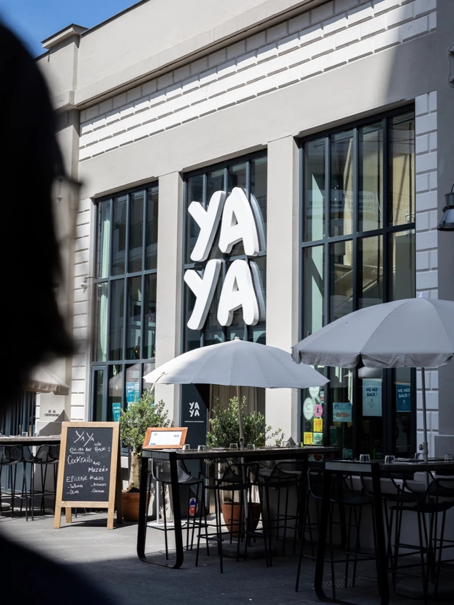 Yaya Secrétan - Restaurant Grec & Bar à cocktails