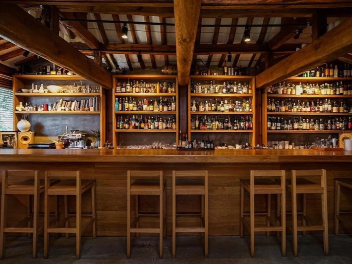 Bar Cham