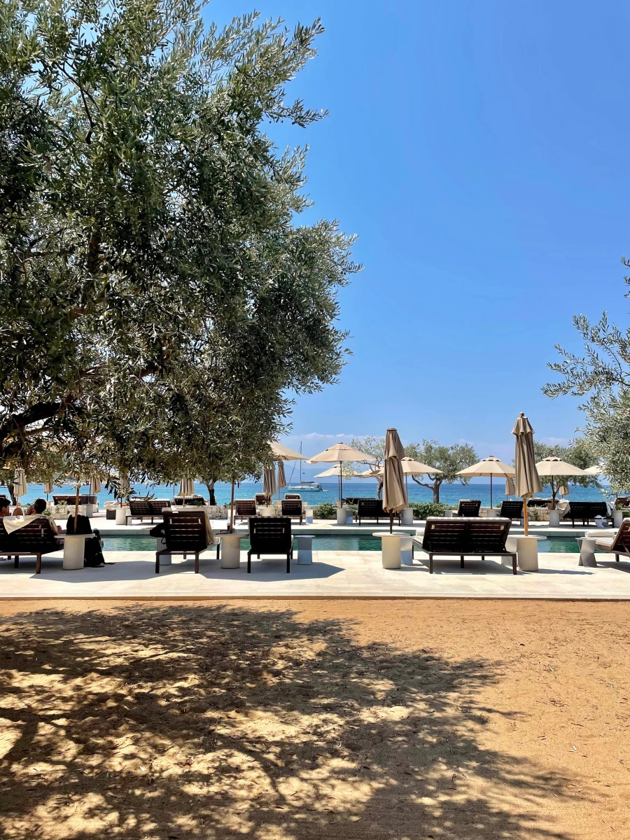 Amanzoe