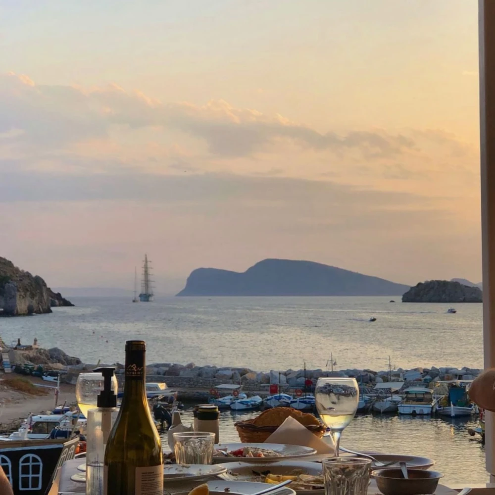 Kodylenias Resto Hydra