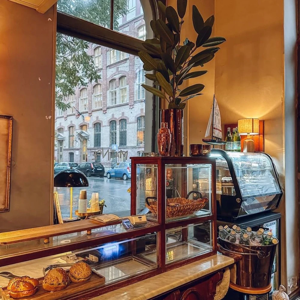 Matinee Coffeeshop