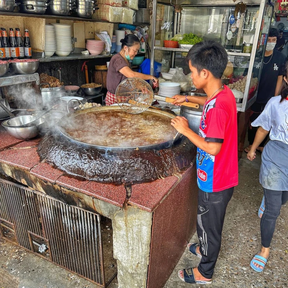 Wattana Panich