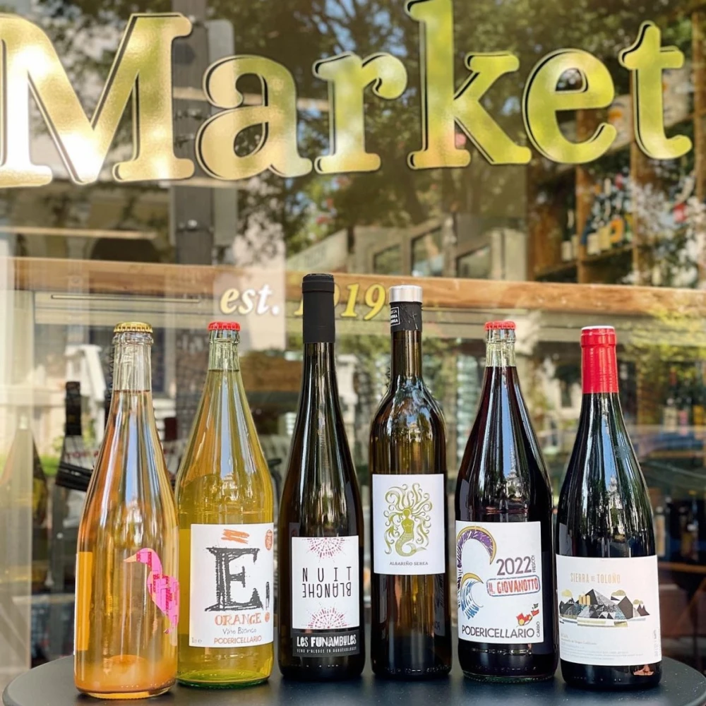 Sara's Market & Dry Cleaner