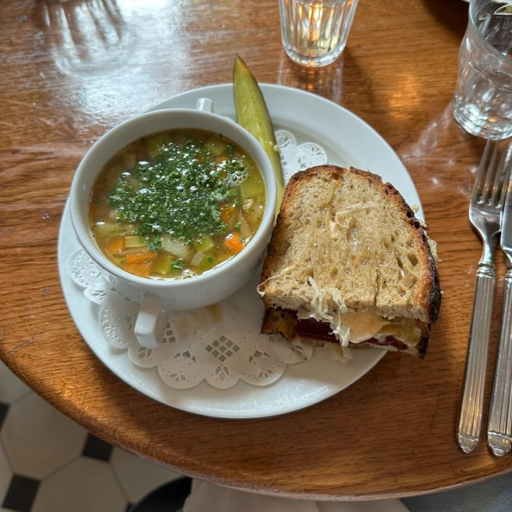 Schmaltz Bar & Delicatessen