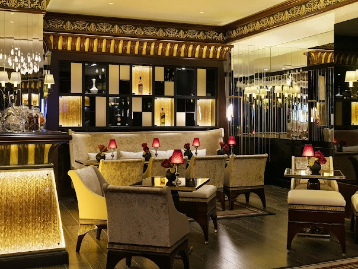 Bar Fouquet's Cannes