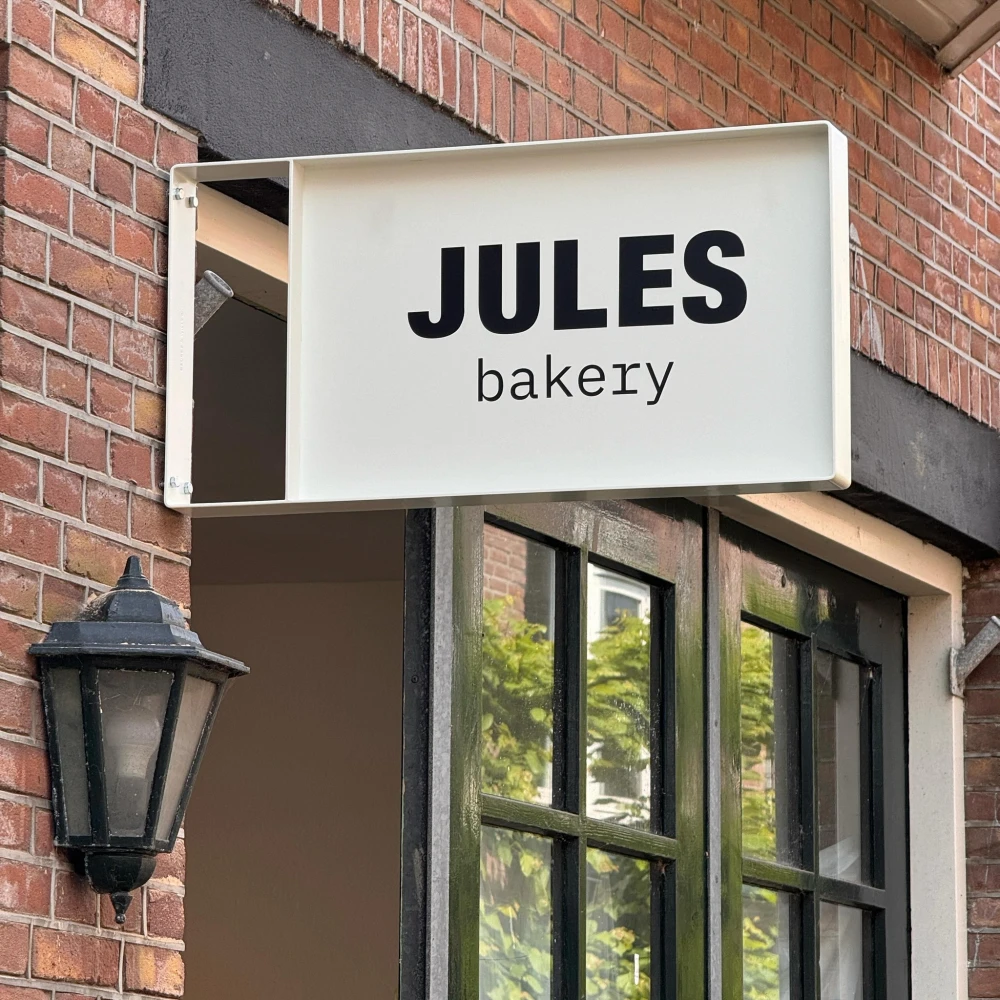 Jules Bakery
