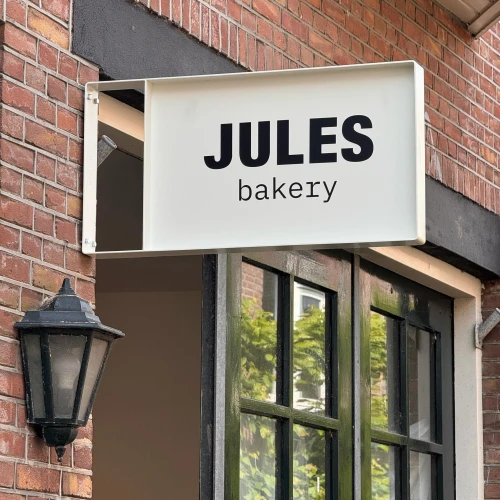 Jules Bakery