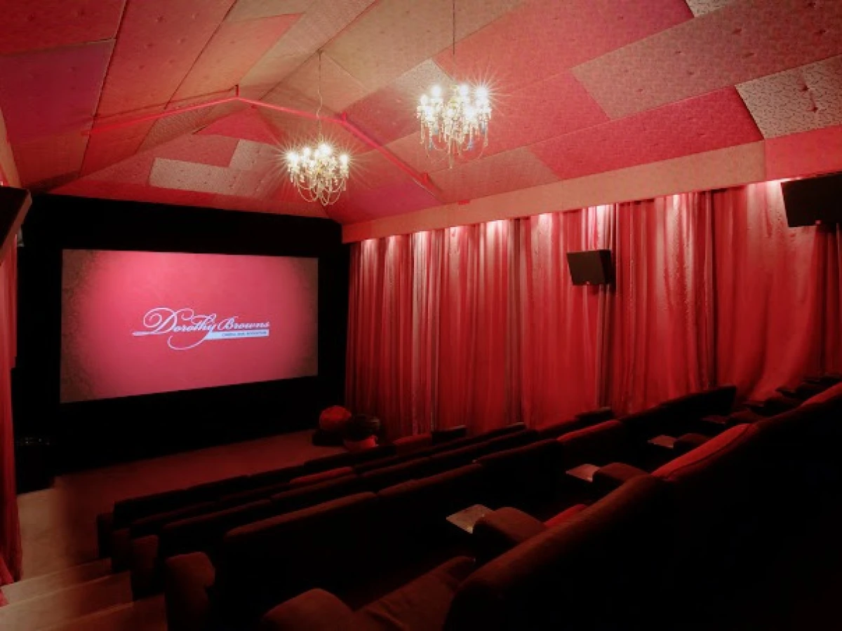 Dorothy Browns Arrowtown Cinema