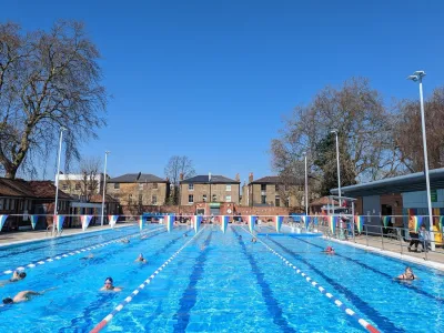 London Fields Lido