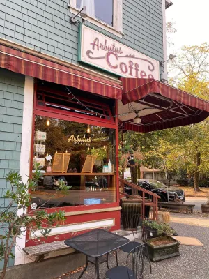 Arbutus Coffee