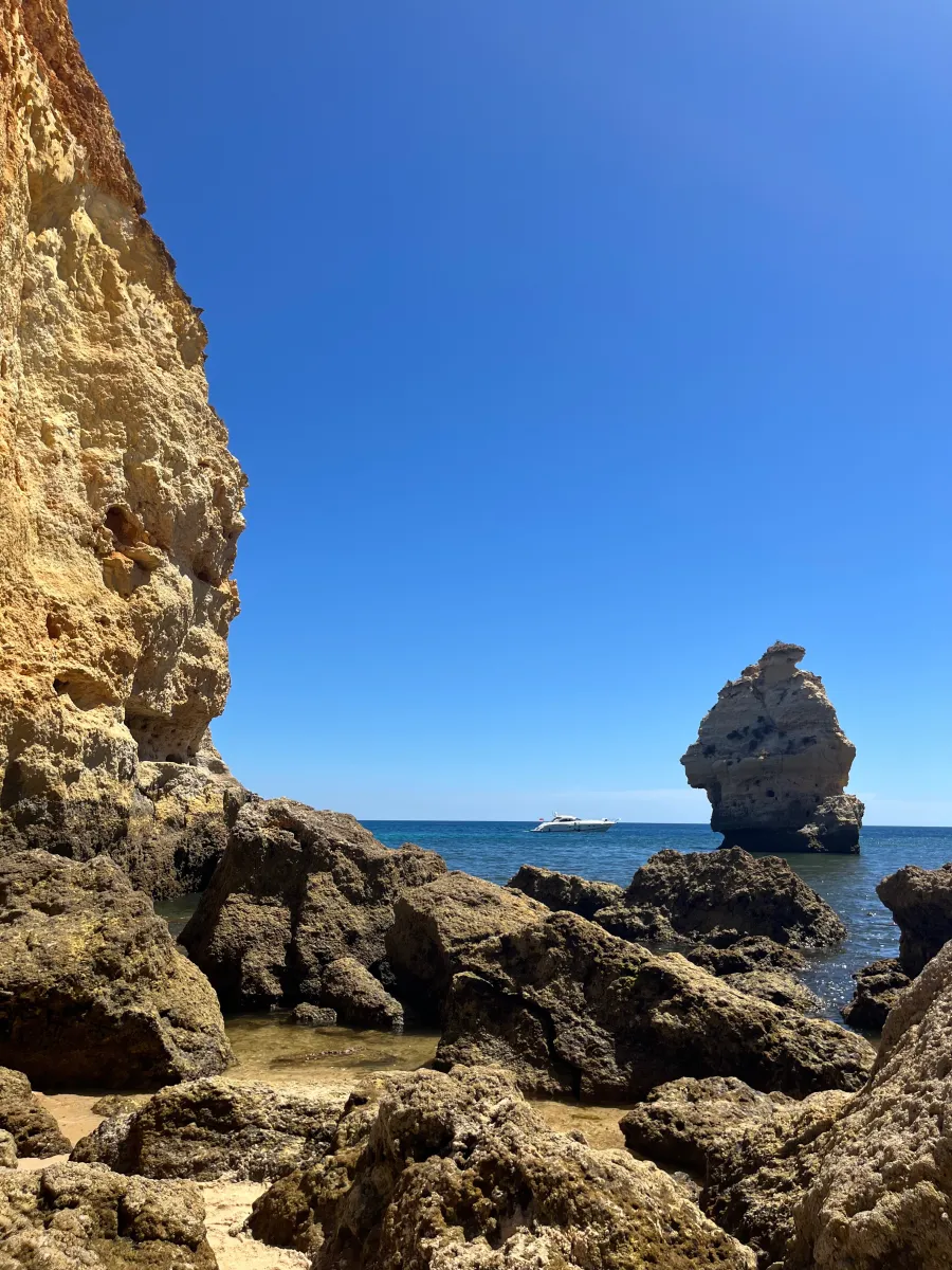 Marinha Beach