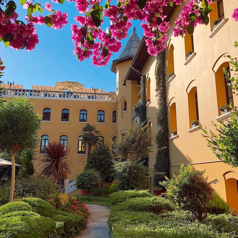 Four Seasons Hotel Istanbul At Sultanahmet