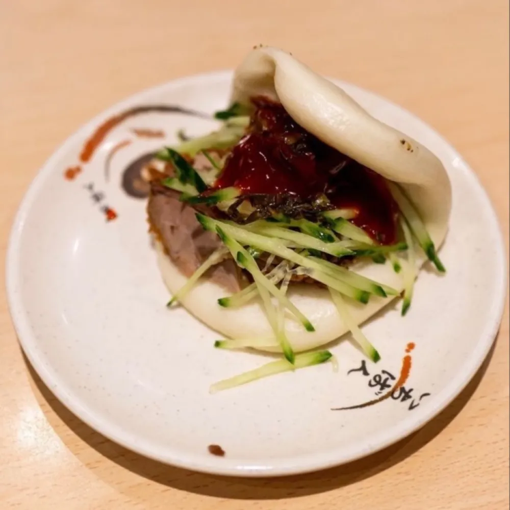 Lon Men's Noodle House