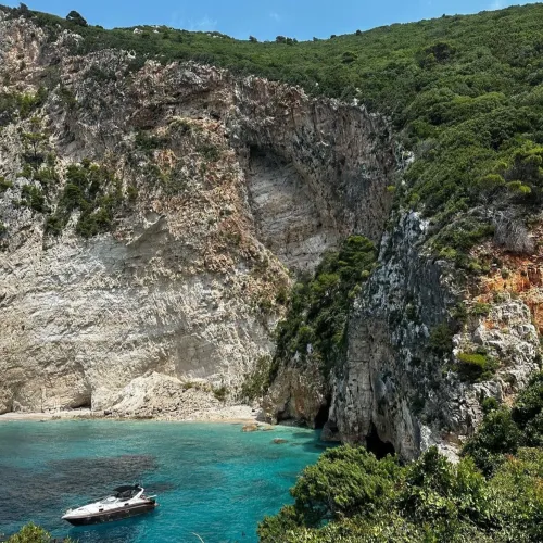 Filippoi Beach