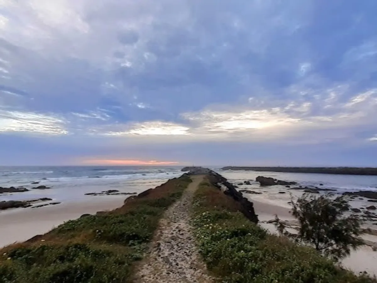Heaven/Harrys Hill/ Christmas Beach