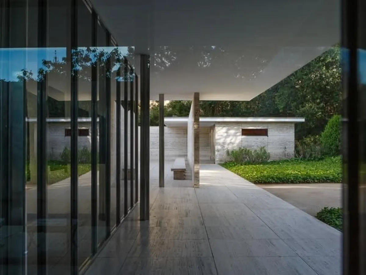 Mies van der Rohe Pavilion
