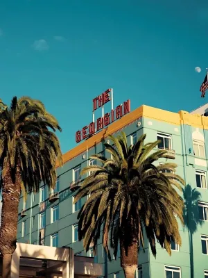 The Georgian Hotel
