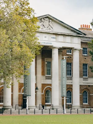 Saatchi Gallery