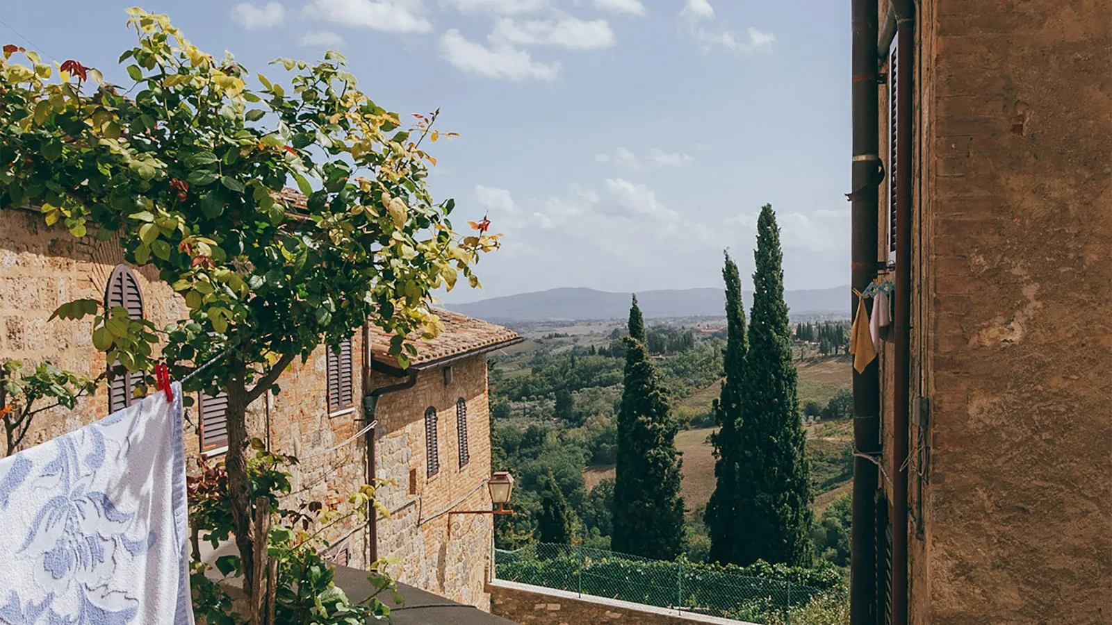 a romantic weekend in Tuscany