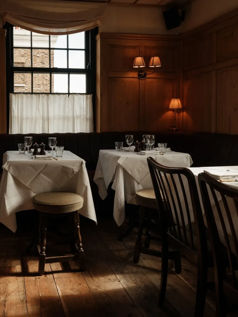 The Hart, Marylebone