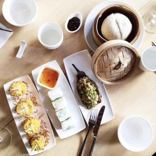 Little BÚN - Vietnamese Noodle Shop