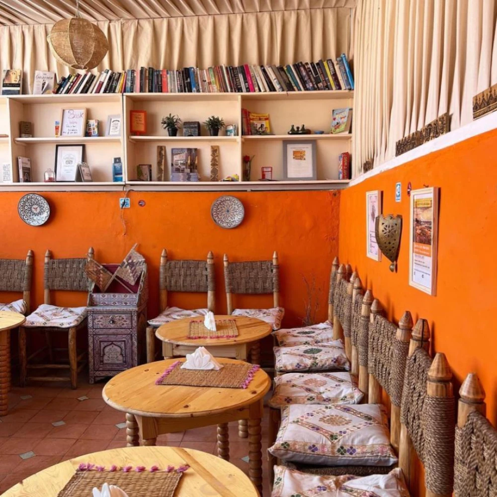 Henna Café