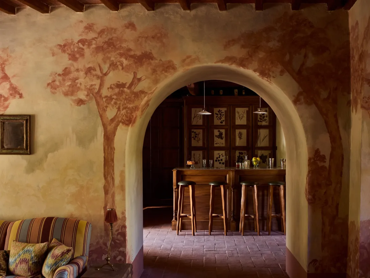 an oasis in the Tuscan countryside 