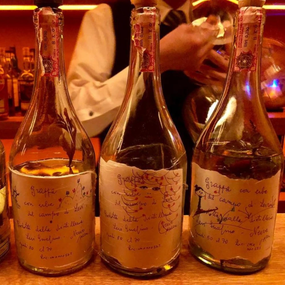 Bar Nakagawa