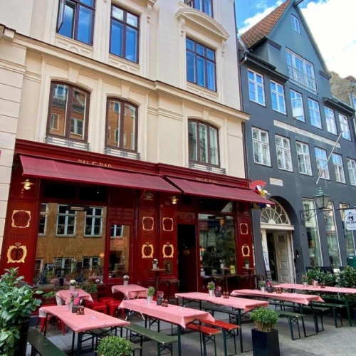 Palæ Bar