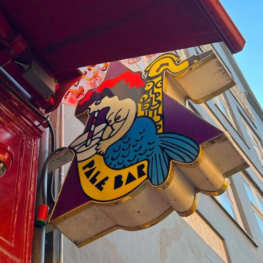 Palæ Bar