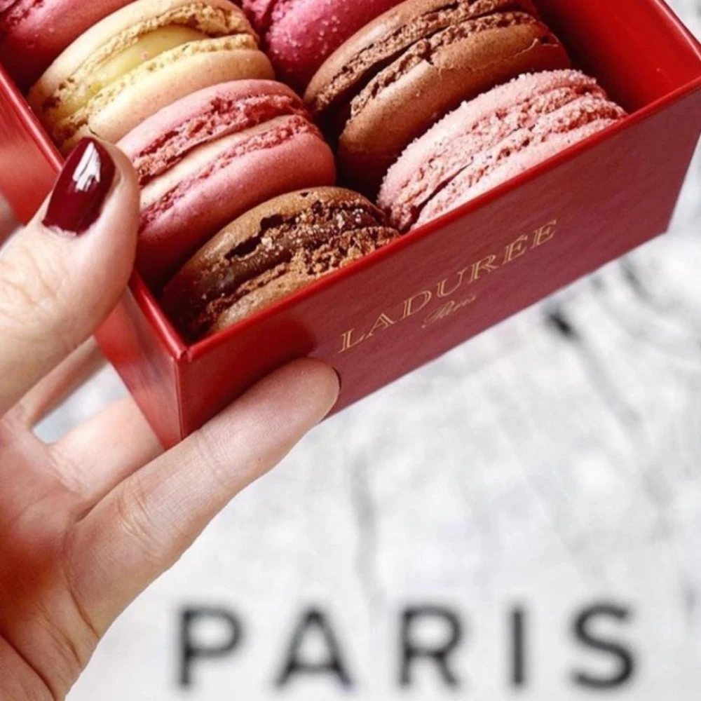Ladurée Paris Champs Elysées