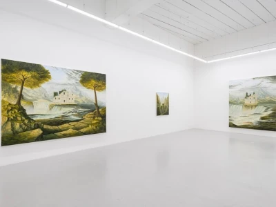 Hannah Barry Gallery