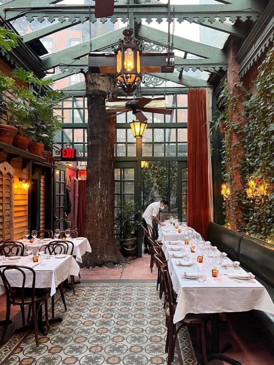 The Waverly Inn
